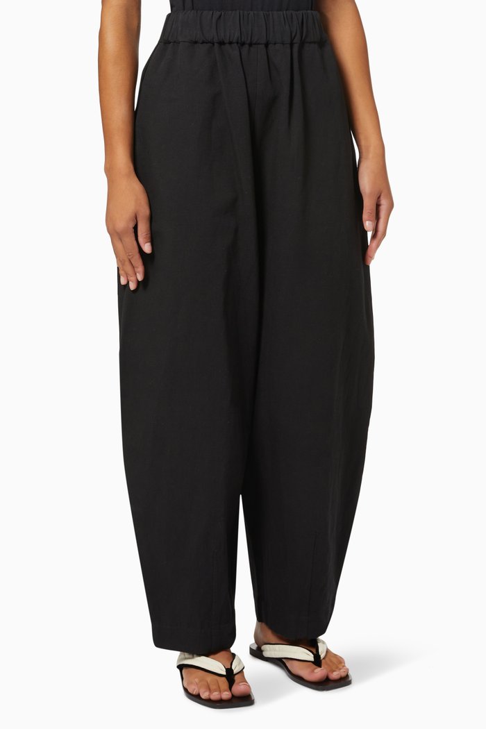 

Balloon Leg Pants in Cotton, Black