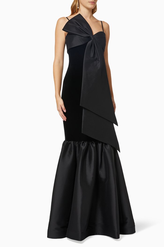 

Oversized Bow Gown in Stretch Velvet, Black