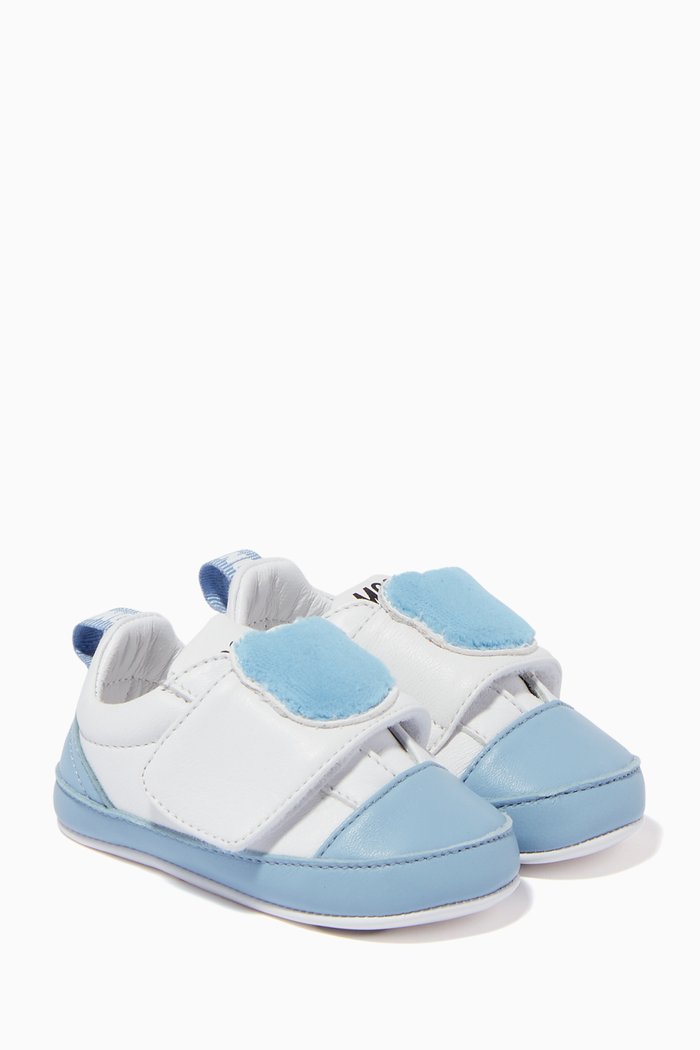 

Bear Logo Sneakers in Leather, White