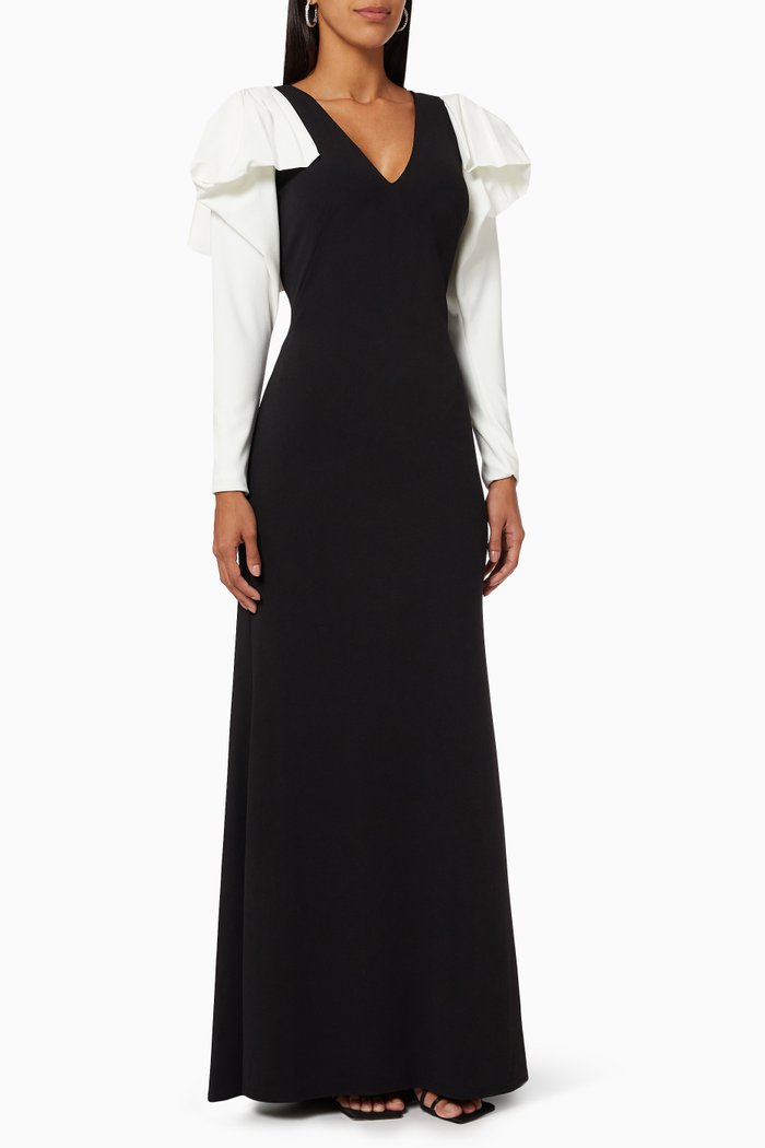 

Berenger Sleeve Gown in Crepe, Black