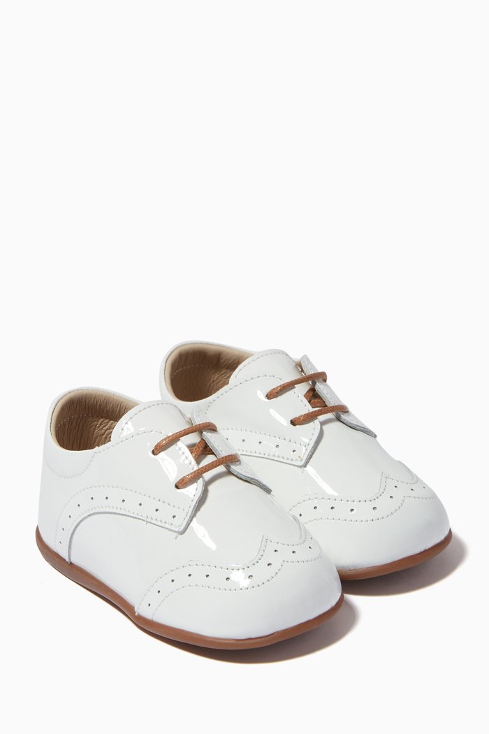 

Lace-up Shoes in Partridge Feather, White