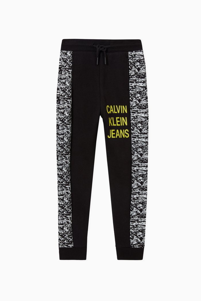 

Noise Block Track Pants in Fleece, Black