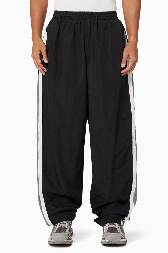 

Sporty B Tracksuit Pants in Nylon, Black