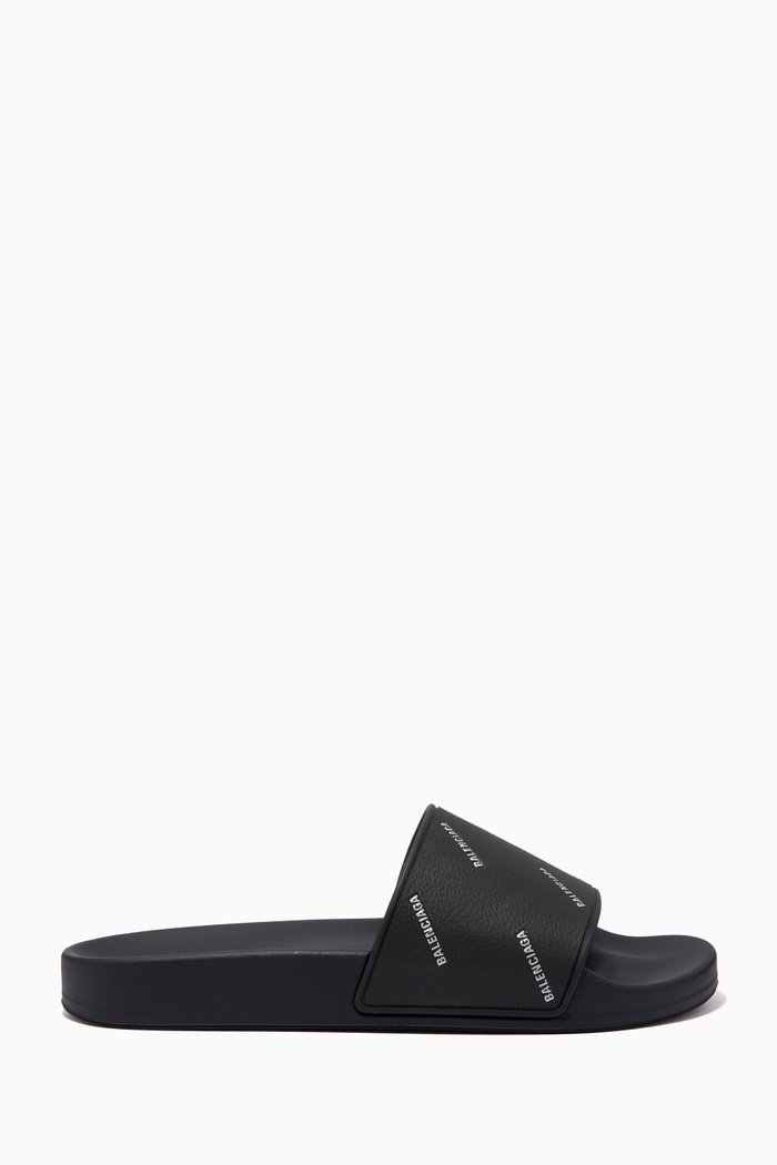 

Metal Logo Pool Slides in Rubber, Black