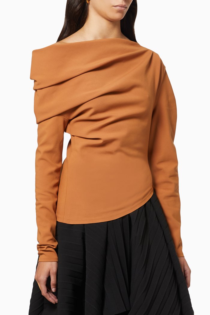 

Asymmetric Top in Jersey, Brown