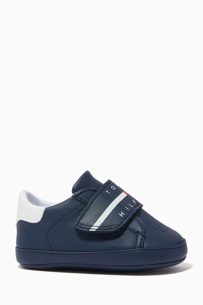 

Velcro Sneakers in Faux Leather, Blue