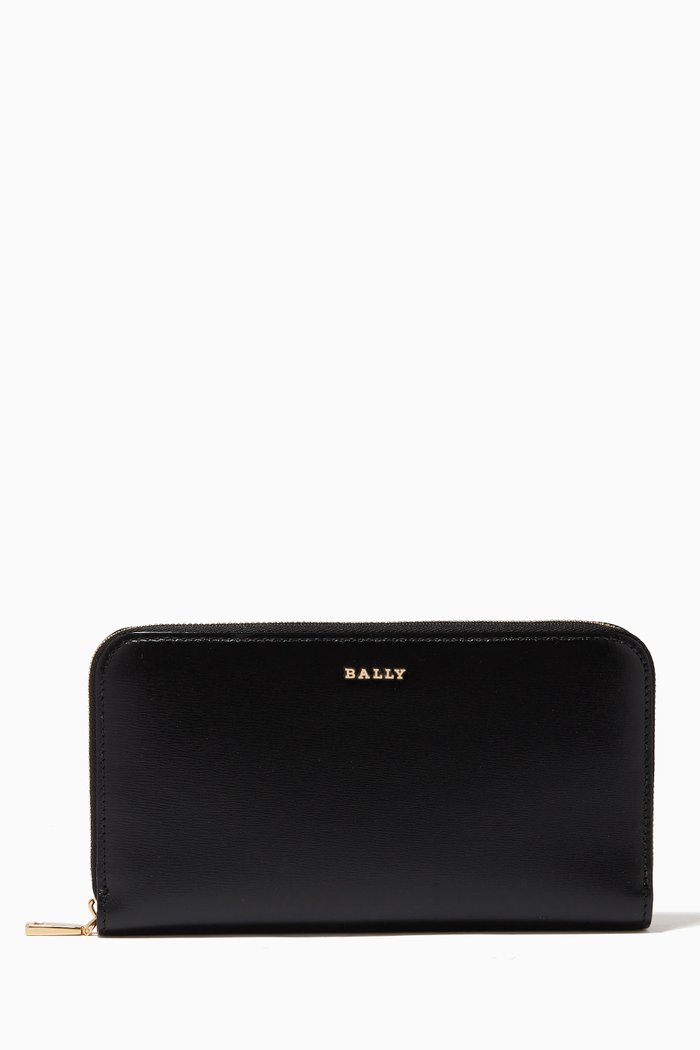 

Lovenor Wallet in Embossed Leather, Black