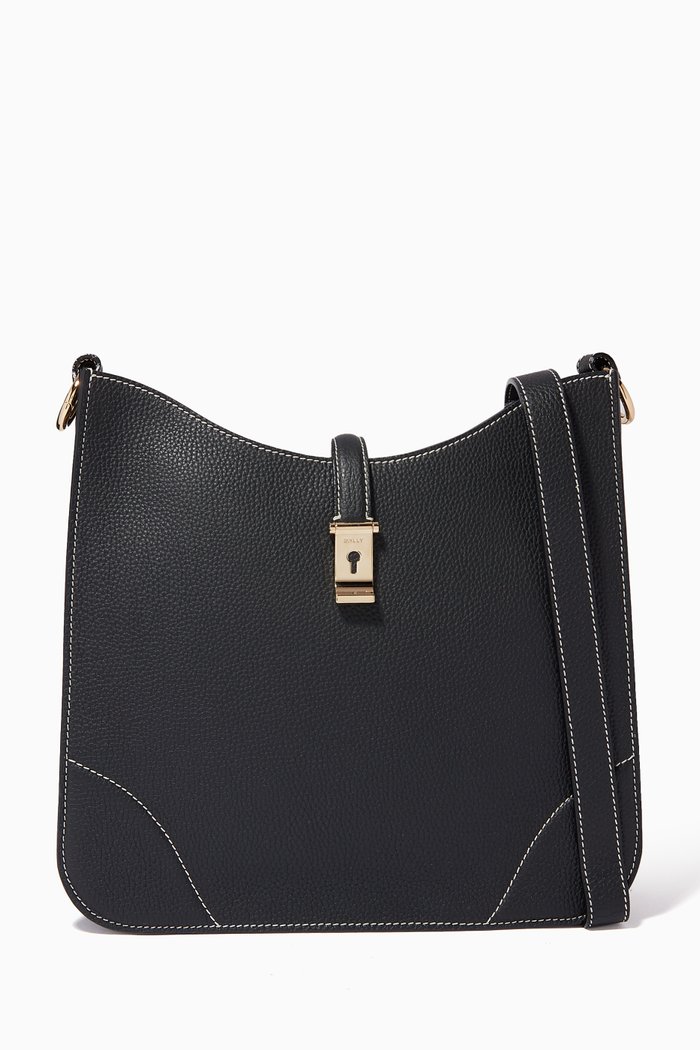 

Lavynia Hobo Bag in Grained DriTan™ Calf Leather, Black