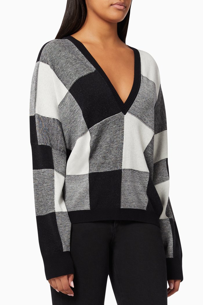 

Saggiare Checkered Jumper in Viscose-blend Knit, Black