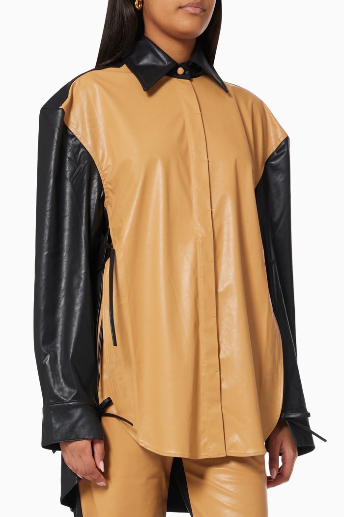 

Oversized Shirt in Vegan Leather, Multicolour