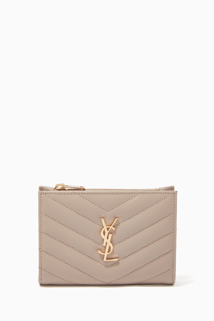 

Cassandre Bi-fold Zip Wallet in Matelassé Grain de Poudre Leather, Neutral