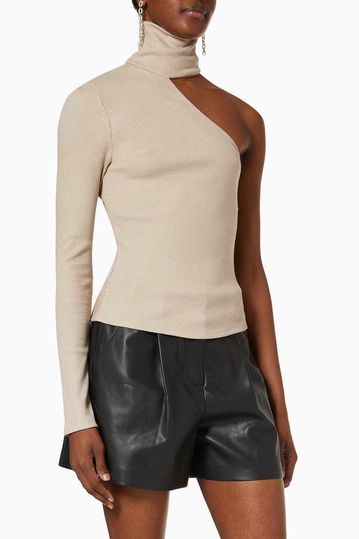 

Carved Turtleneck in Mass Rib, Neutral