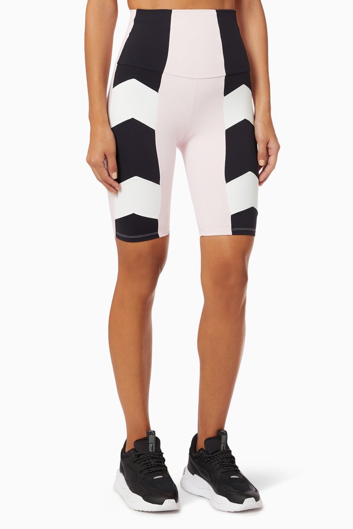 

Front Arrow Biker Shorts, Pink