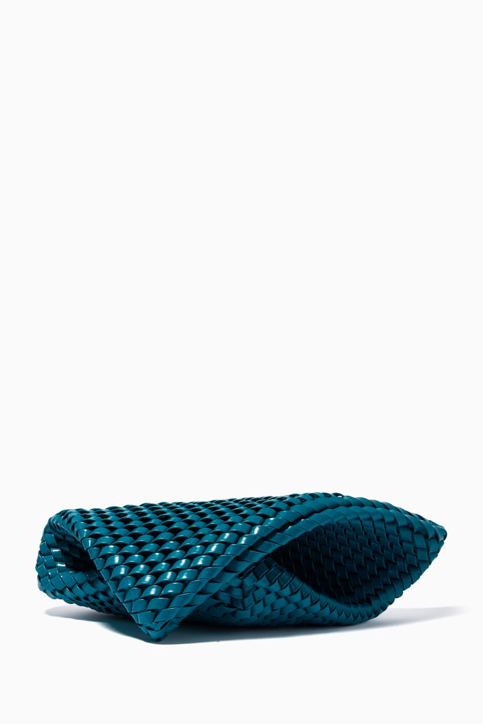 

Large Structure Clutch in Intrecciato Brushed Leather, Blue