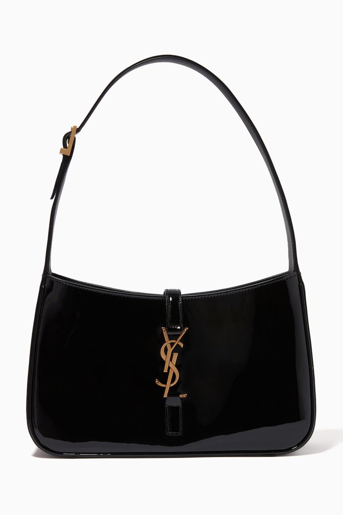 

Le 5 À 7 Hobo Bag in Patent Leather, Black