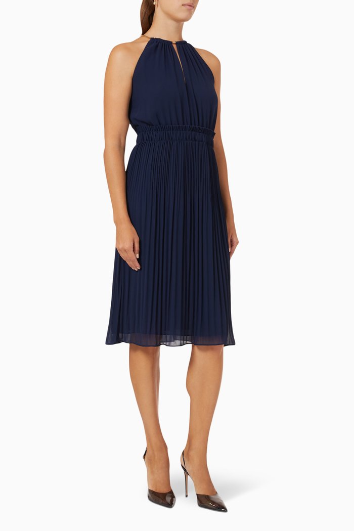 

Chain-neck Midi Dress in Pleated-fabric, Blue
