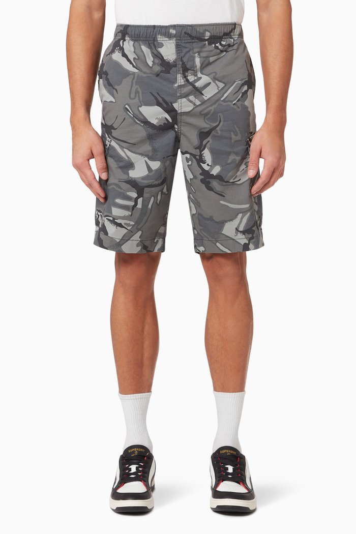 

Worldwide Cargo Shorts in Stretch Cotton, Green