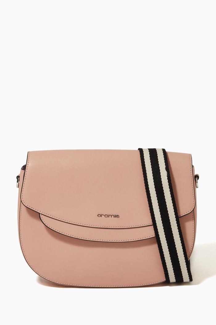 

Small Crossbody Bag in Calfskin, Pink