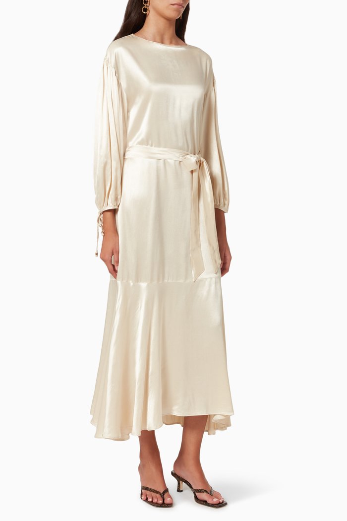 

Belted Dress in Satin, Neutral