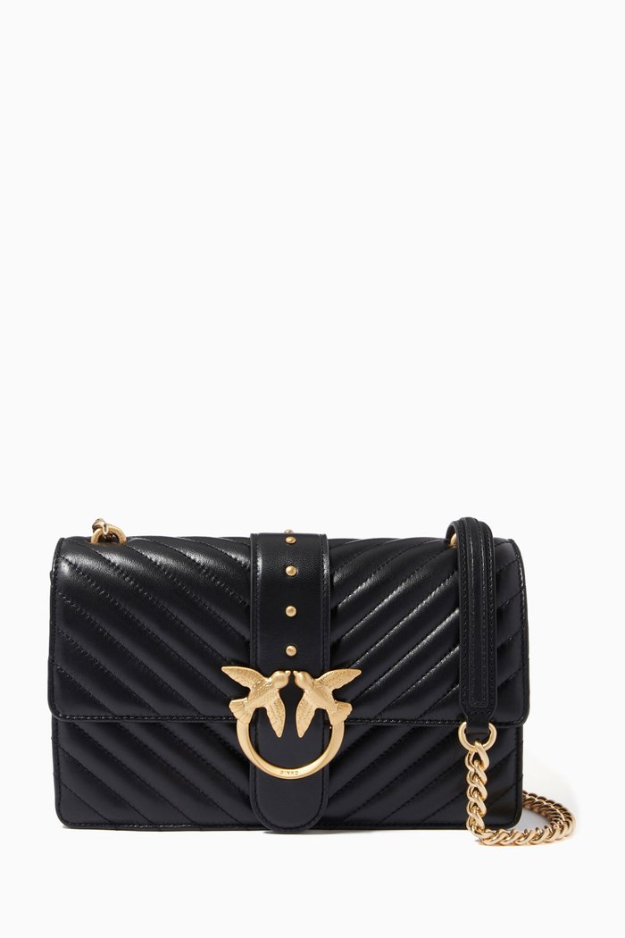

Classic Love Icon V Quilt Bag in Leather, Black
