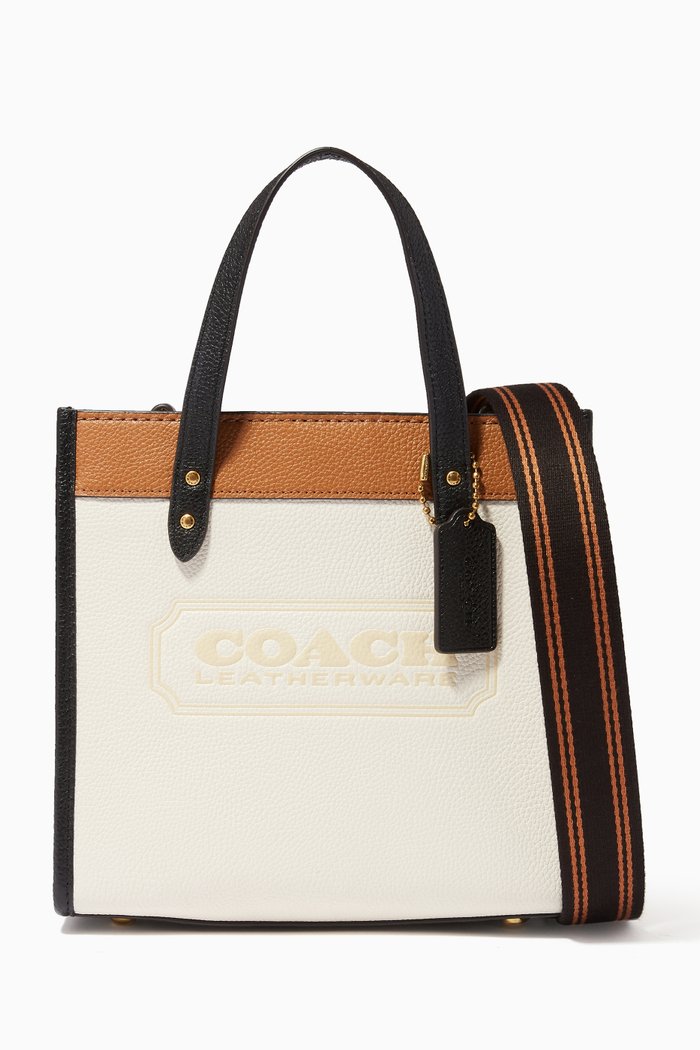 

Field Tote 22 in Colour-block Pebble Leather, White