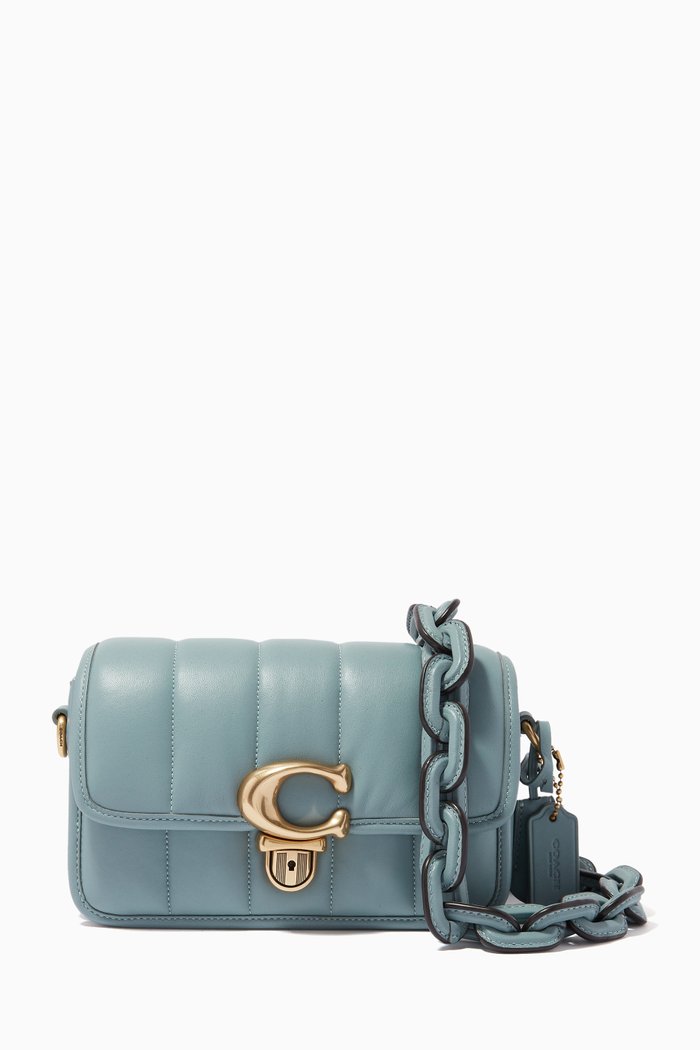 

Studio Shoulder Bag 19 in Quilted Nappa Leather, Green