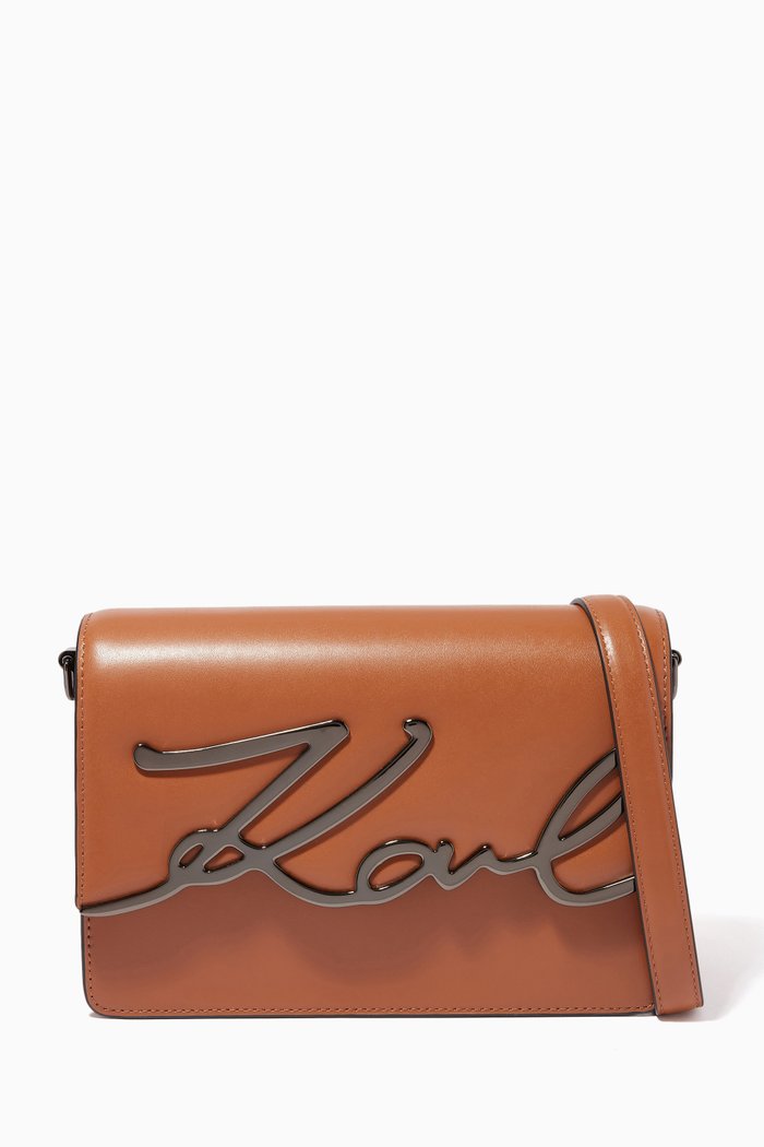 

K/Signature Shoulder Bag in Leather, Brown