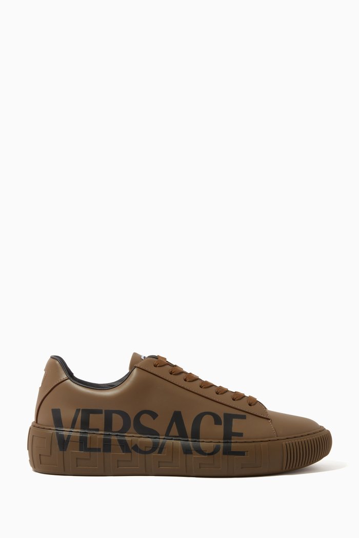 

Greca Logo Sneakers in Leather, Brown