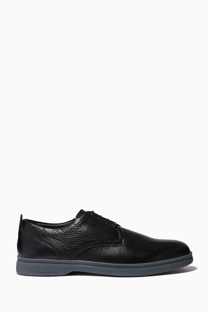 

Derby Shoes in Embossed Calfskin, Black