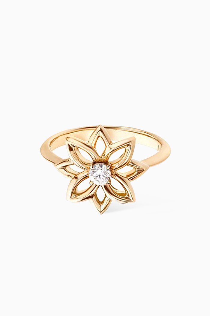 

Lotus Diamond Ring in 18kt Yellow Gold