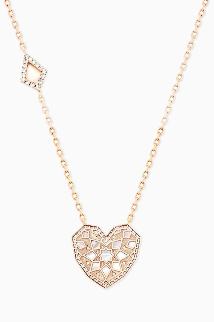 

Qalb Turath Medium Pendant Necklace in 18kt Rose Gold