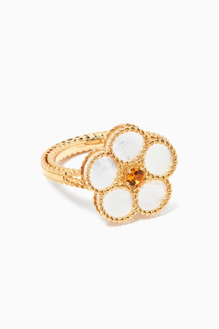 

Farfasha Petali del Mare Ring in 18kt Yellow Gold