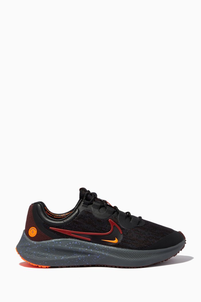 

Zoom Winflo 8 Shield Sneakers in Textile, Black