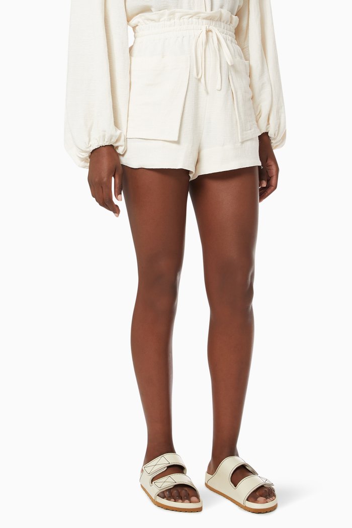 

Brigitte Paperbag Shorts in Cotton, Neutral