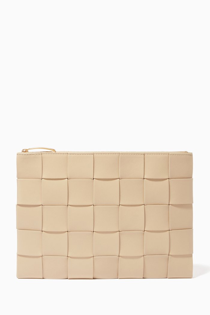 

Pouch in Intrecciato Nappa, Neutral