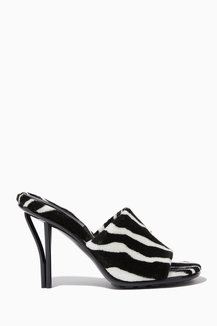 

Pose Mules in Zebra Tufted Fabric, Black