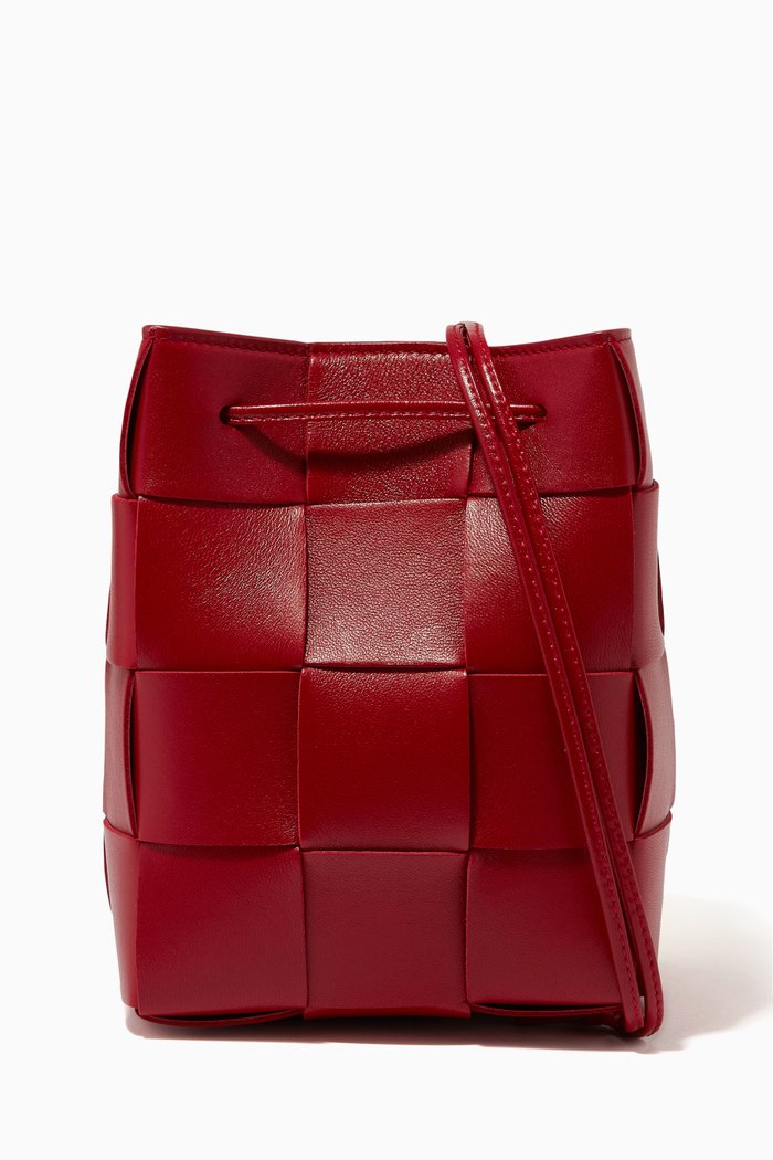 

Cassette Bag in Intrecciato Leather, Red