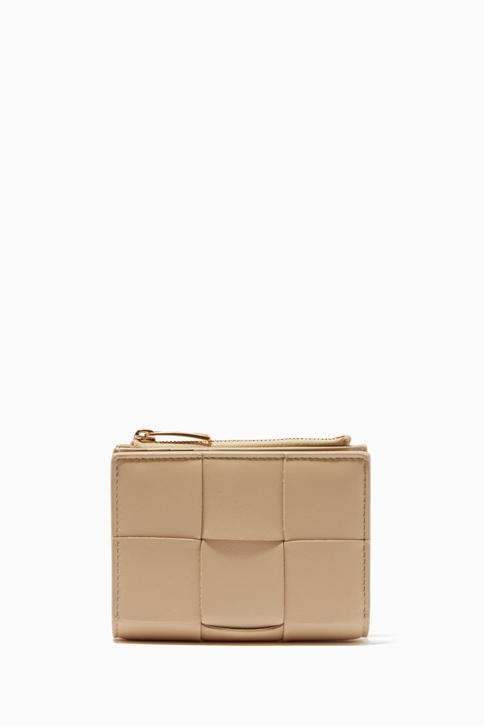

Bi-fold Zip Wallet in Intrecciato Nappa, Neutral