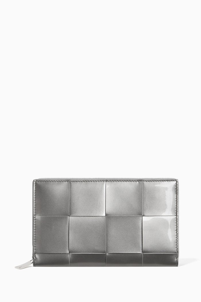 

Zip-around Wallet in Intrecciato Metallized Leather, Silver
