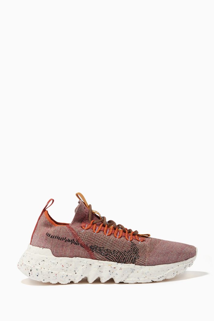 

Space Hippie Sneakers in Flyknit, Red