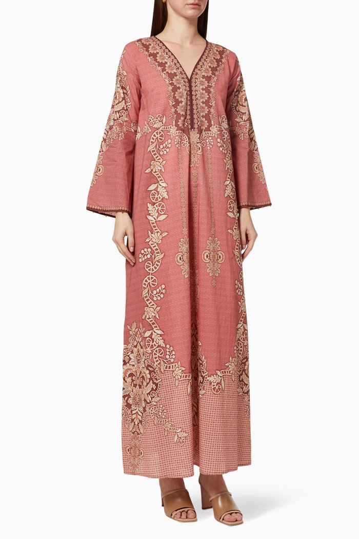 

Layla Jalabiya in Silk, Pink