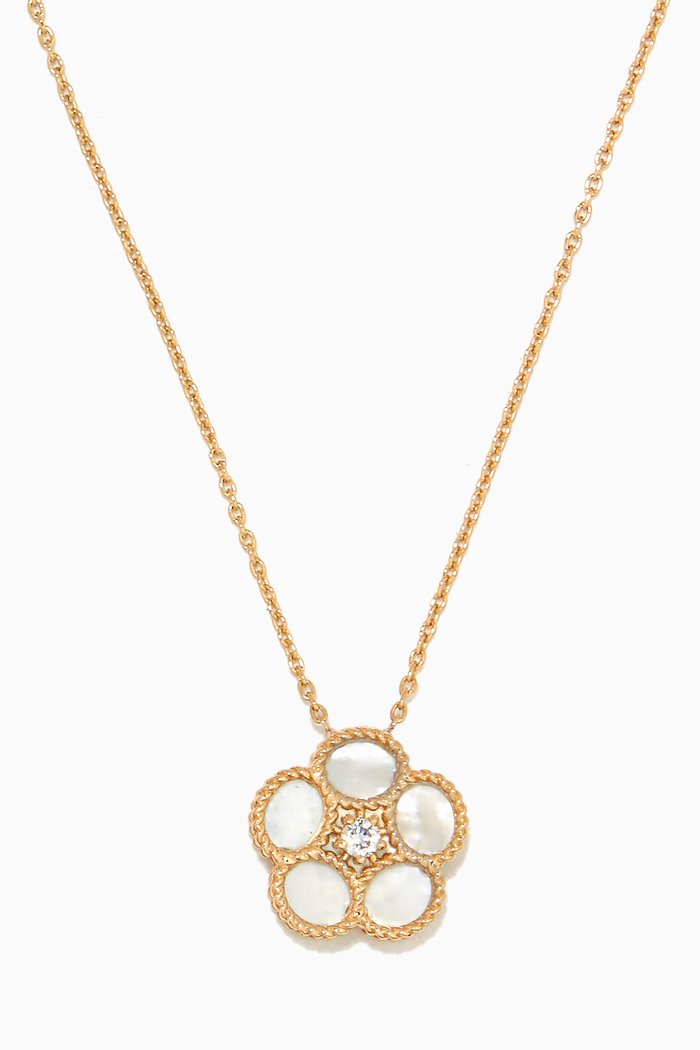 

Flower Pendant Necklace in 14kt Yellow Gold, White