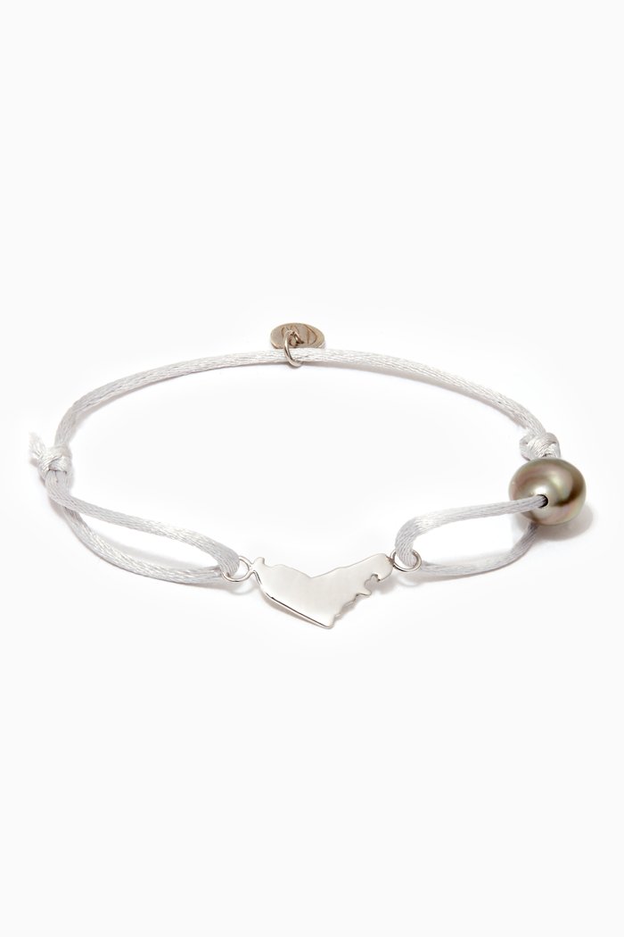 

Wan Design Pearl Bracelet with UAE Map Charm in 18kt White Gold, Silver