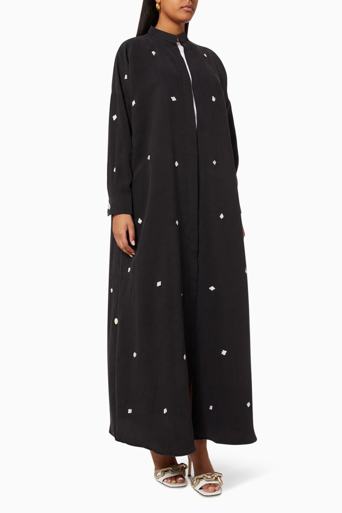 

Seashell Embroidered Abaya in Cotton, Black