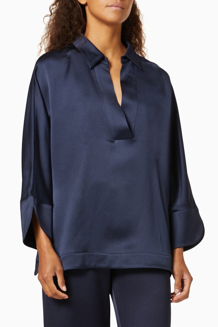 

Oversized Buttonless Blouse in Silk Viscose, Blue