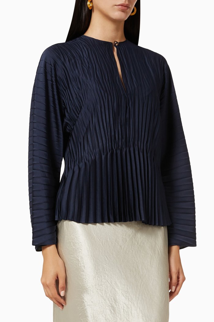 

Long Sleeve V-neck Blouse in Pleated Satin, Blue