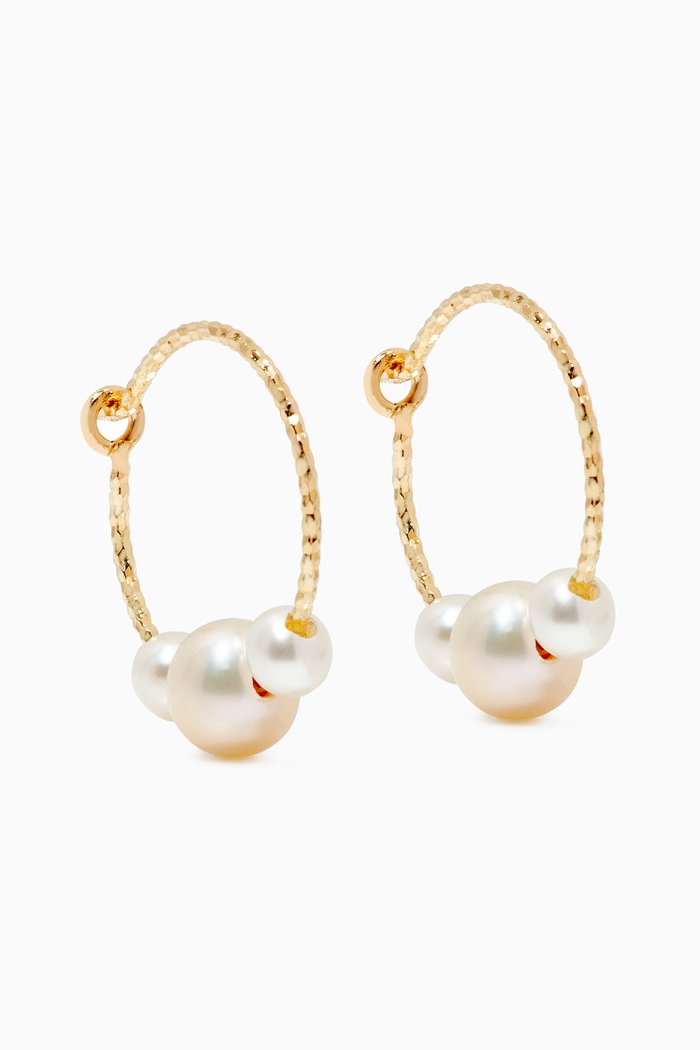 

Pearl Hoops in 10kt Yellow Gold