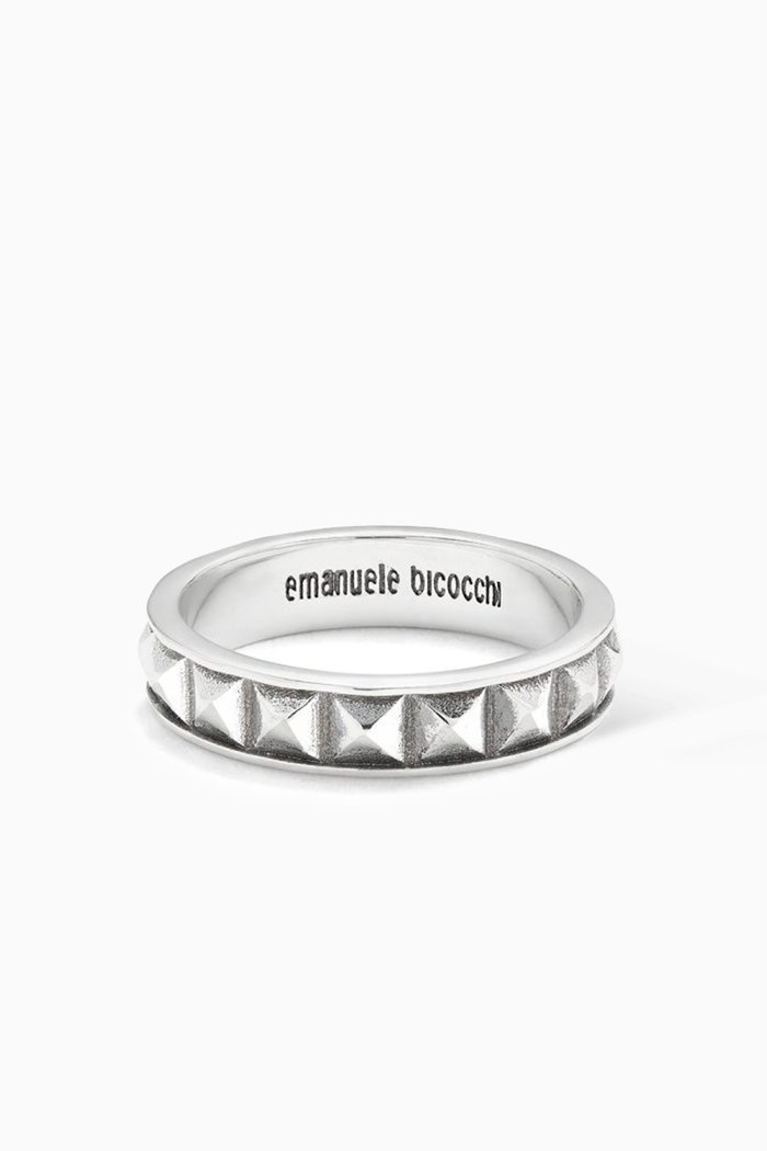 Pyramid Band Ring in Sterling Silver