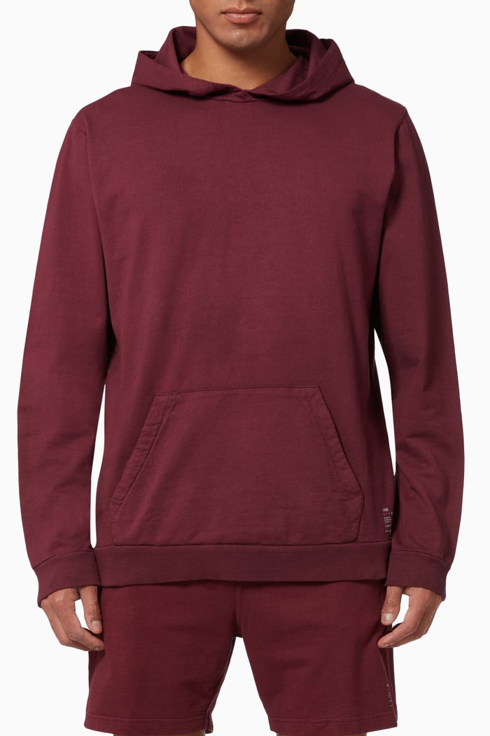 

Pull-Over Hoodie in Garment Dye Terry, Burgundy