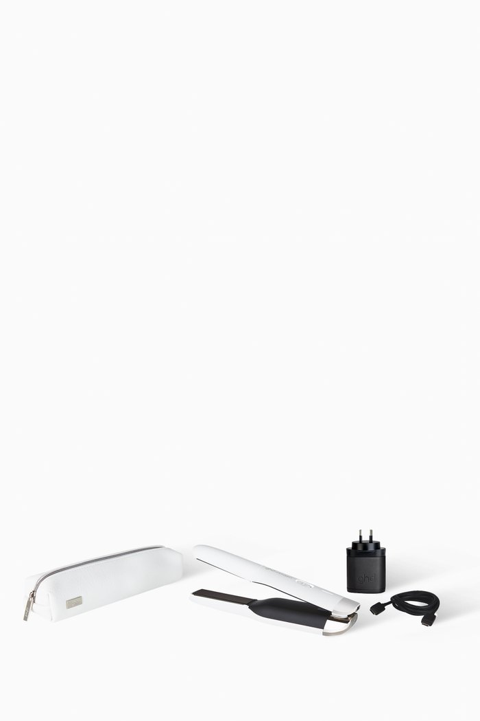 

Matte White Unplugged Cordless Styler, Undefined